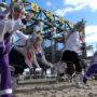 【ウマ娘コスプレエロ動画】ウマ娘、本物のダートを走る！　岐阜・笠松競馬場でコスプレイベント